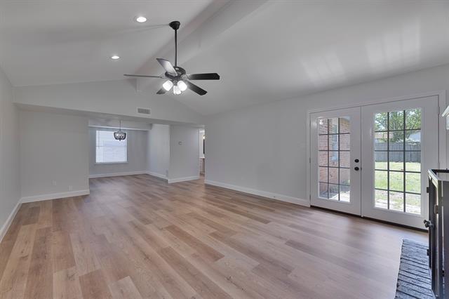 Building Photo - 5002 French Wood Dr