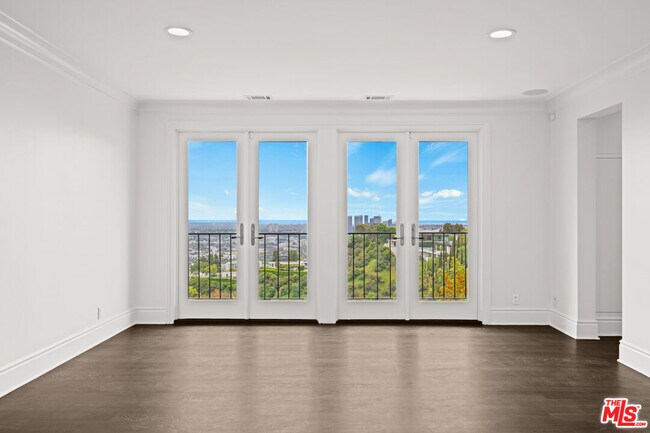 Building Photo - 1539 Viewsite Dr