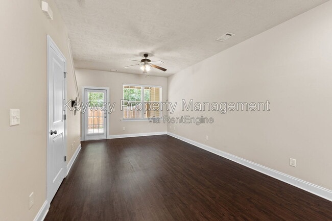 Building Photo - 1842 Butternut Dr