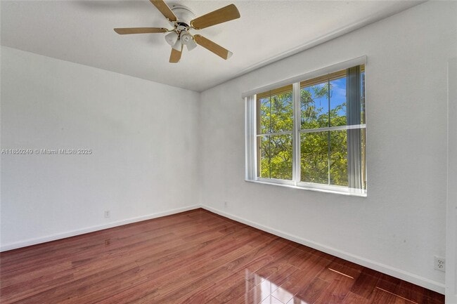 Building Photo - 10730 NW 56th Ct