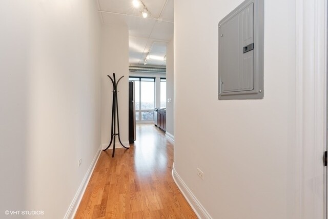 Building Photo - 4814 N Clark St