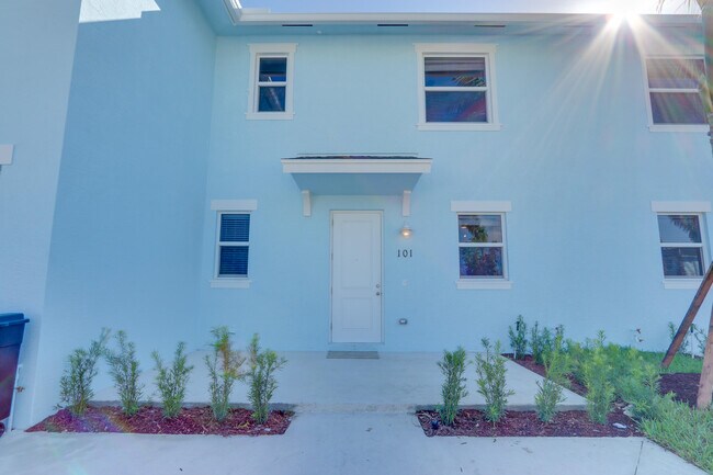 Building Photo - 101 Osprey Cir
