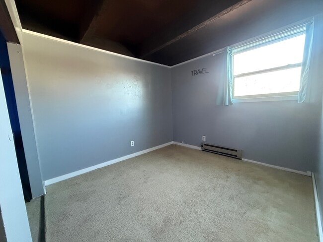 Building Photo - 2521 2nd Ave S