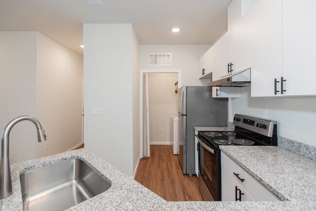 Building Photo - 137 Harmony Mdws Ct