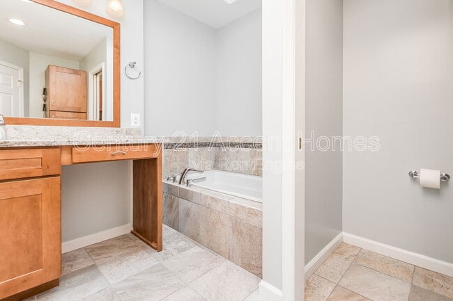 Building Photo - 7224 Vistas Ln