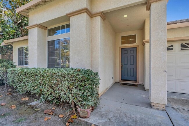 Building Photo - Bright 3 Bedroom Home with High Ceilings in Desirable San Jose Neighborhood