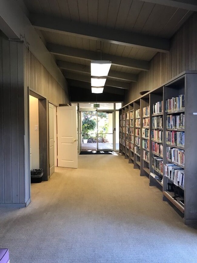 Building Photo - Hacienda Carmel, Remodeled One Bedroom Ava...