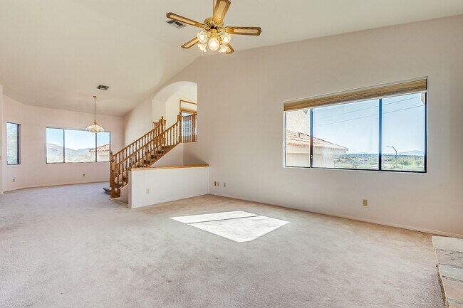 Building Photo - 5631 N Paseo Otono