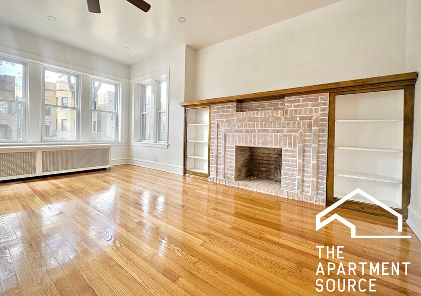 Building Photo - 5713 N Talman Ave