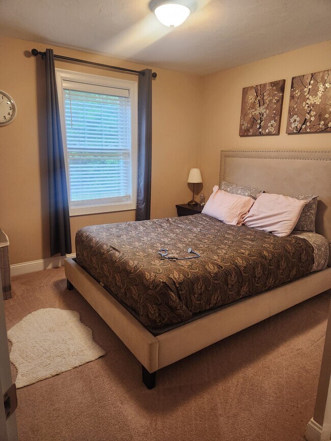 Building Photo - 26 Sugar Maple Ln