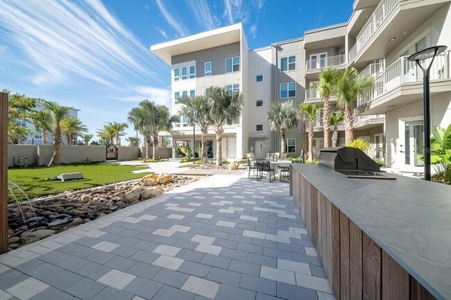 Building Photo - 11929 Pioneers Way