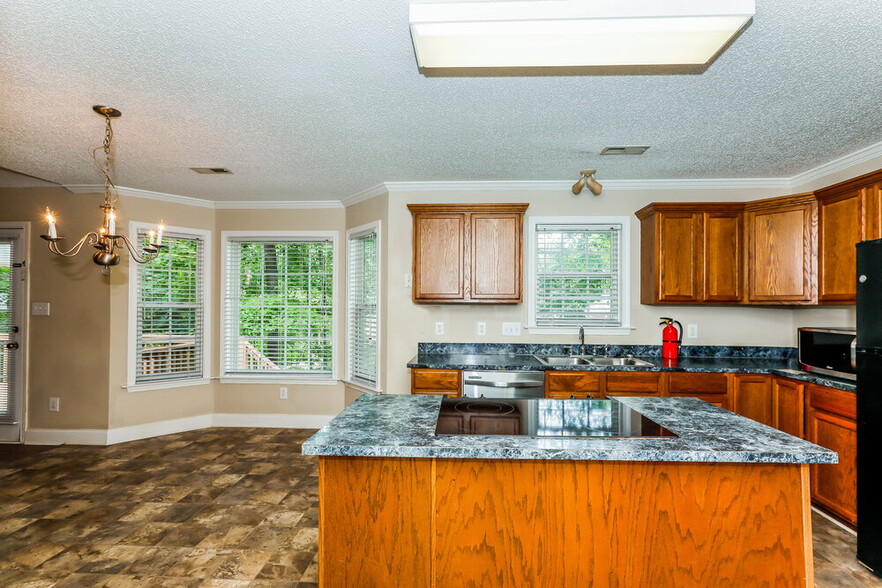 Building Photo - 3400 Marble Clay Ct