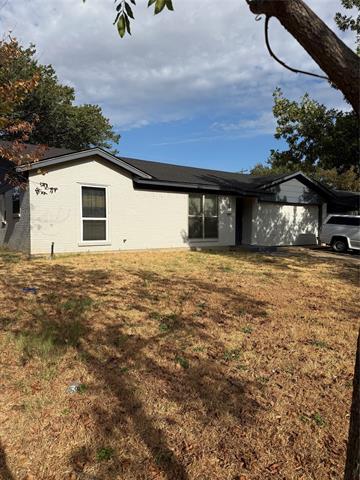 Building Photo - 2820 Laramie St