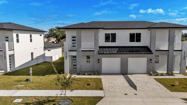 Building Photo - 1157 Windjammer Dr