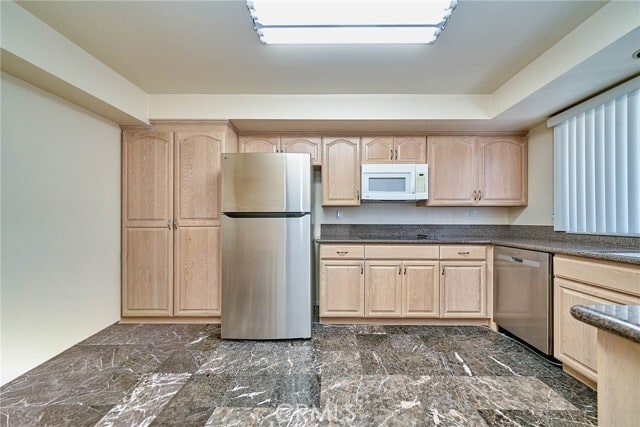 Building Photo - 28114 Ridgepoint Ct