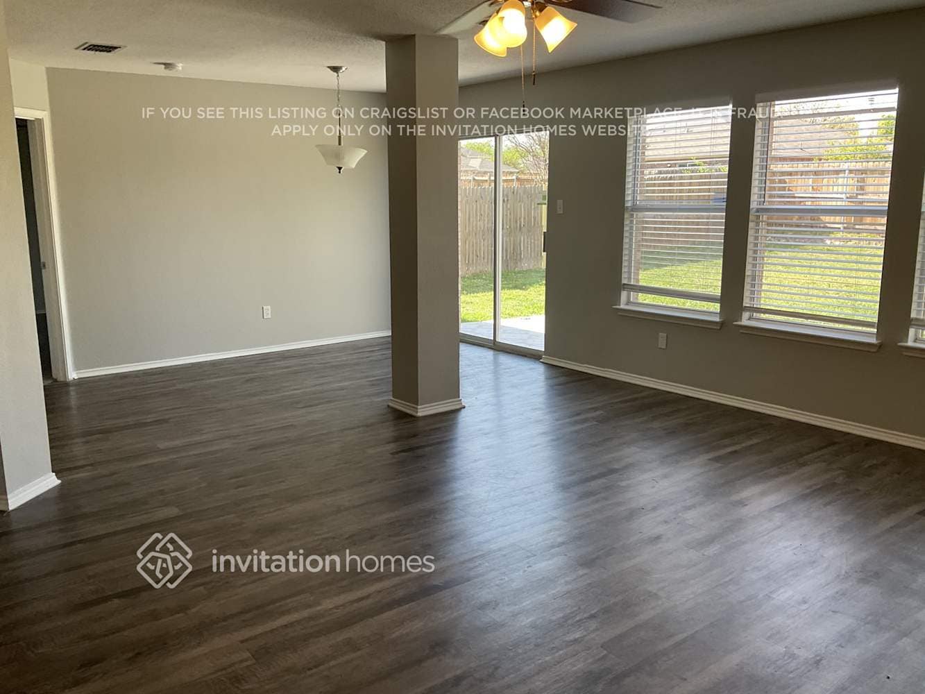 Building Photo - 1605 Forest Oaks Way