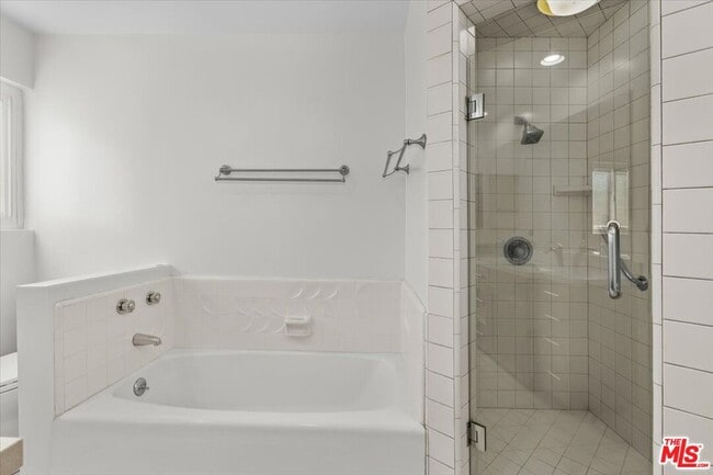 Building Photo - 13521 Bayliss Rd