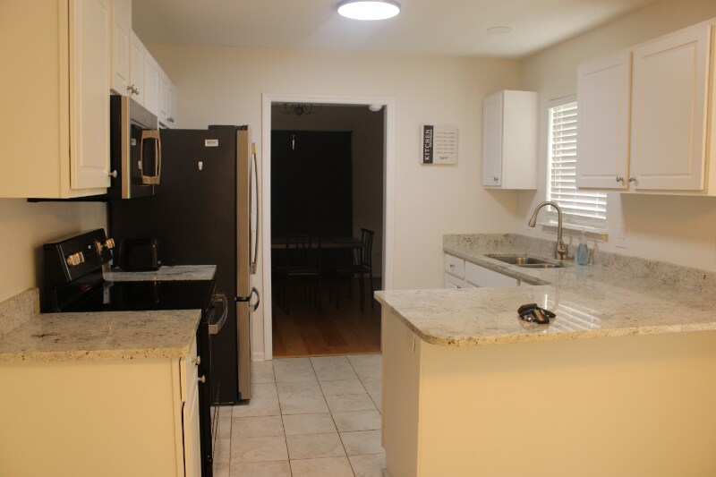 Building Photo - 1207 Wyngate Dr