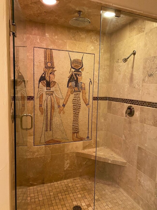 Building Photo - Fully furnished rental in downtown Anchorage