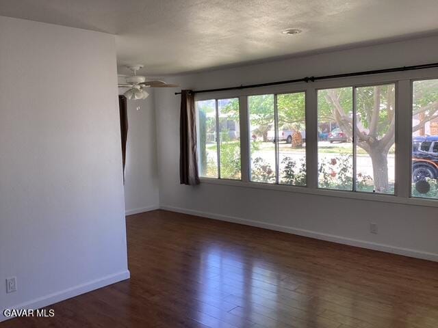 Building Photo - 38594 Friendly