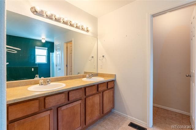 Building Photo - 9264 Sand Myrtle Dr