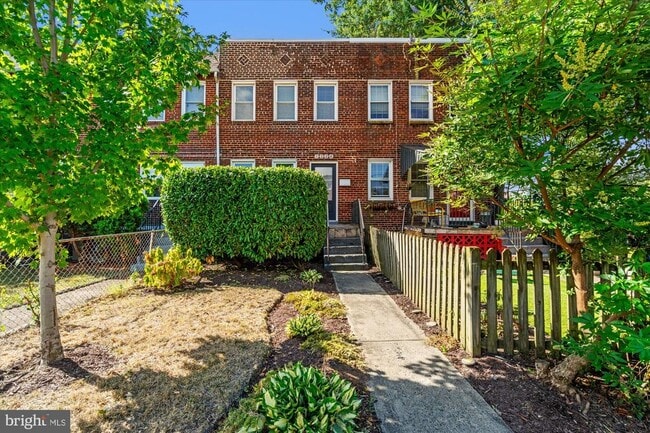 Building Photo - 1224 Oronoco St