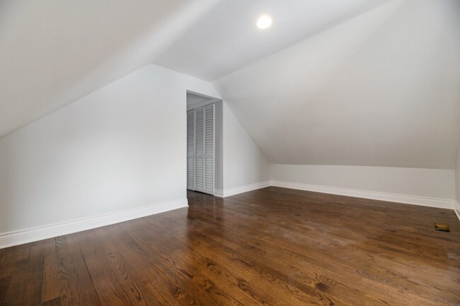 Building Photo - 4440 S Campbell Ave