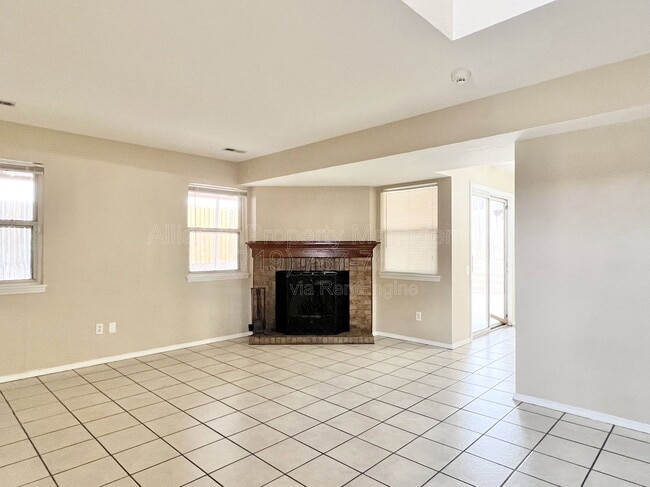 Building Photo - 4309 Neal Ct