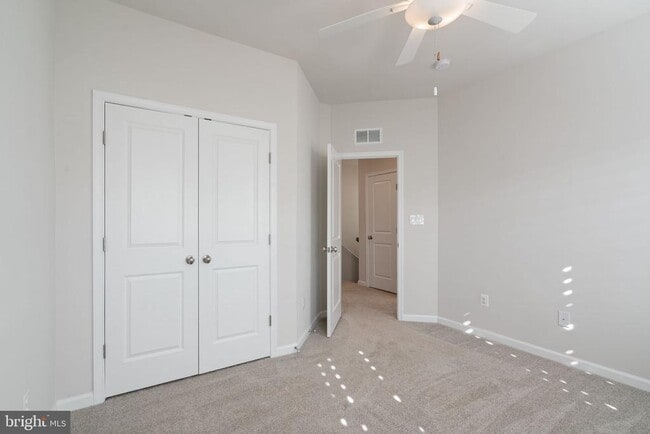 Building Photo - 9520 Barnes Lp