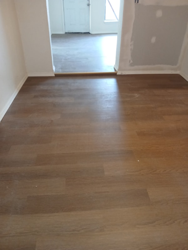 Building Photo - 115 South Dr