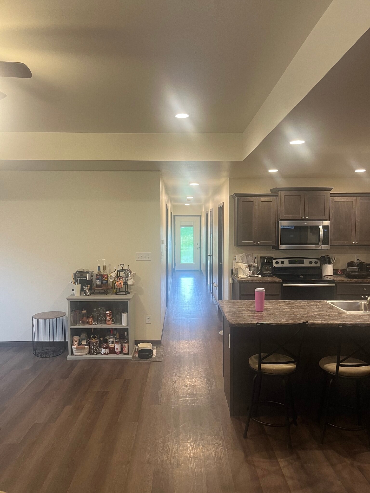 Building Photo - 317 Post Oak Dr