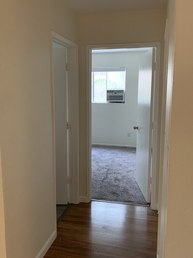 Building Photo - 1351 N Orange Dr