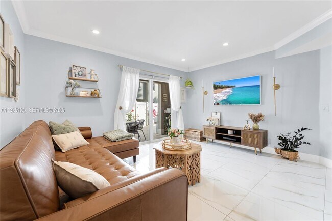 Primary Photo - 5415 SW 126th Terrace