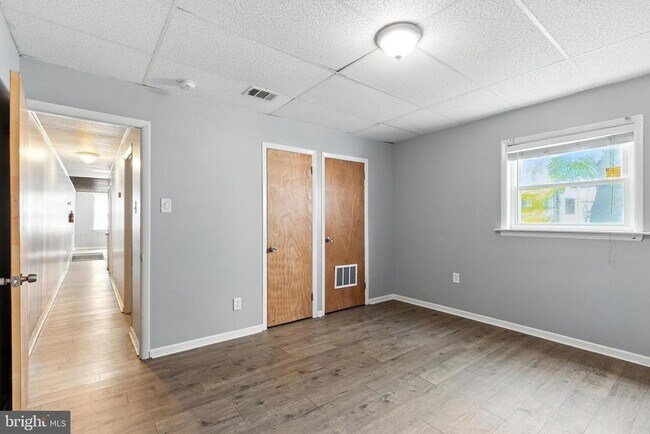 Building Photo - 708 S Randolph St