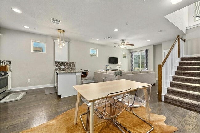 Building Photo - 7714 Easy Wind Dr