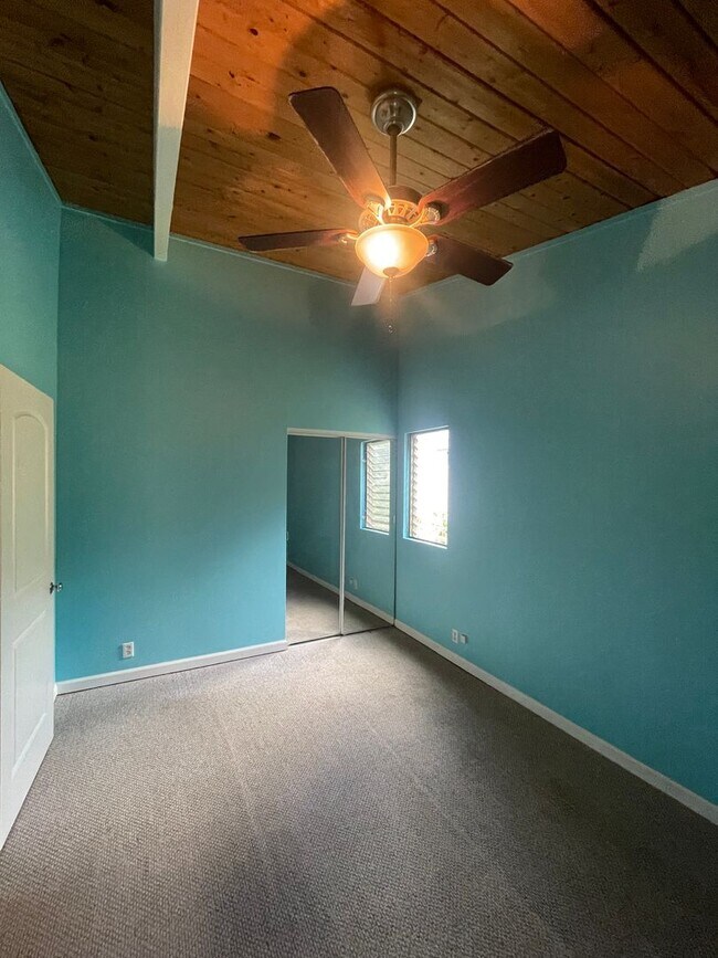 Building Photo - Pohailani 2 Bedroom