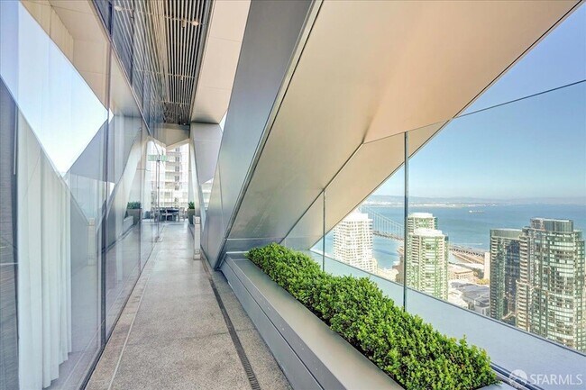 Building Photo - 181 Fremont St