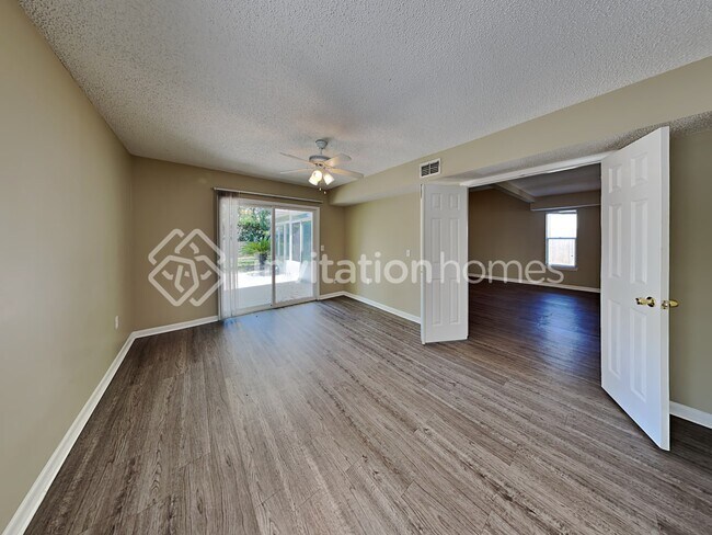 Building Photo - 14309 Lackman Ln