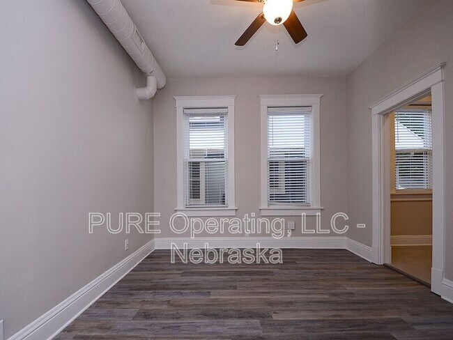 Building Photo - 2967 Harris St
