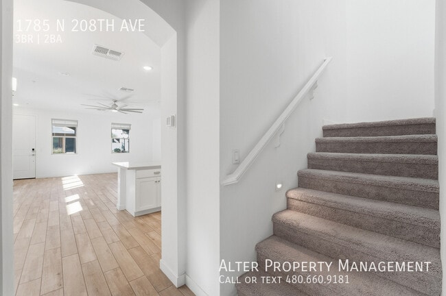 Building Photo - 1785 N 208th Ave