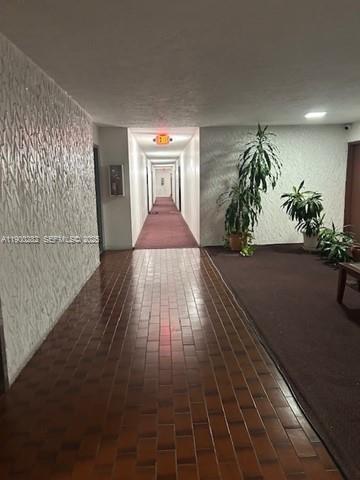 Building Photo - 9678 Fontainebleau Blvd