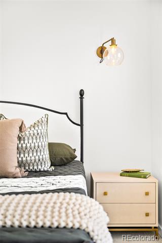 Building Photo - 9033 E Northfield Blvd