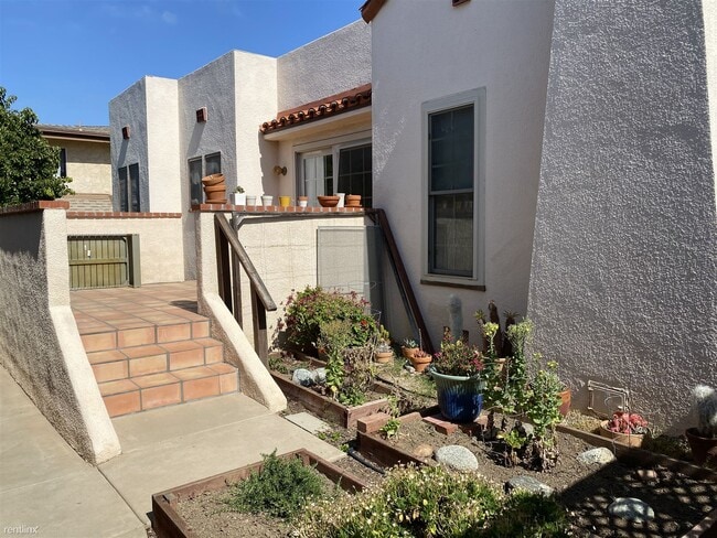 Building Photo - 2 br, 1 bath House - 3138 Bancroft Street