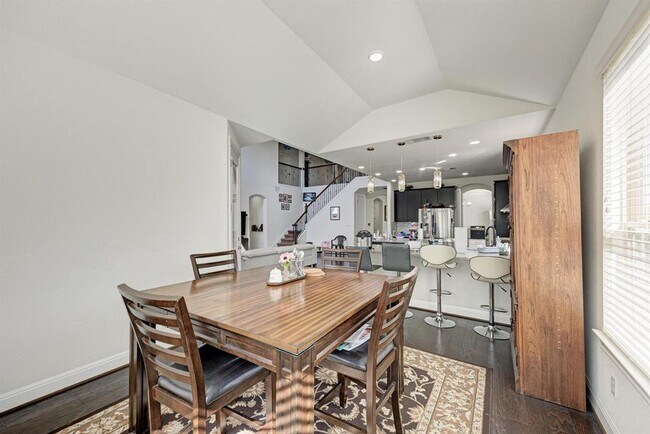 Building Photo - 5304 Cipriano Dr