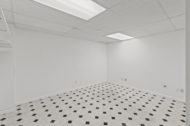 Building Photo - 3815 Melstone Ct