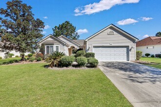 Building Photo - Charming 2 Bed, 2 Bath Rental with Lagoon ...