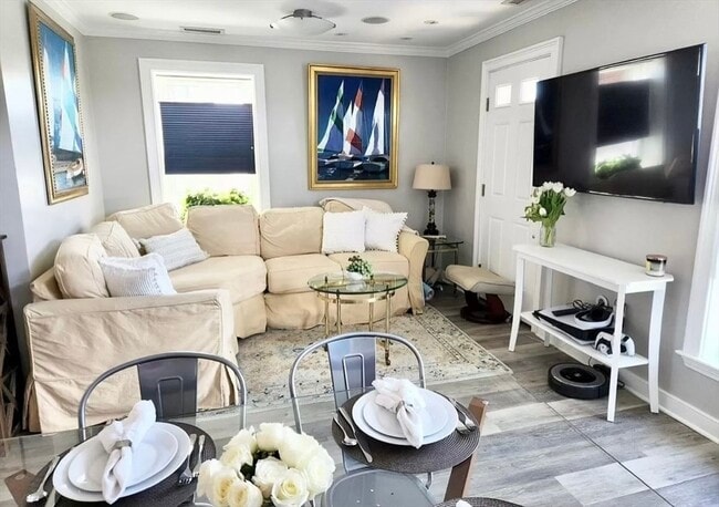 Building Photo - 166 Quincy Shore Dr