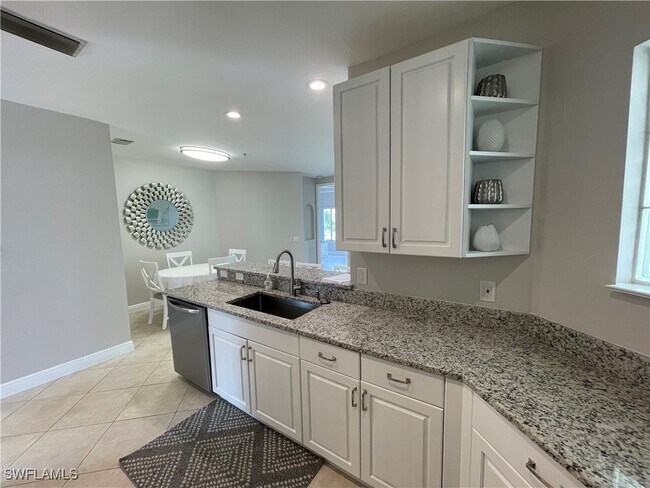 Building Photo - 1325 Sweetwater Cove