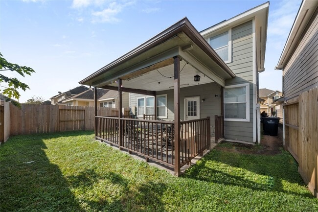 Building Photo - 6354 Wilshire Ridge