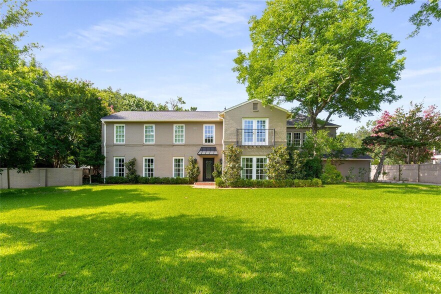 Primary Photo - 4522 Walnut Hill Ln